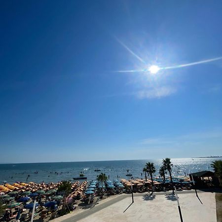 Beautiful Sea View Apartment Durrës Eksteriør billede